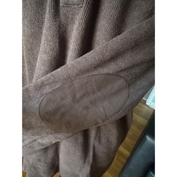 Cremieux Classic Knit Sweater w/ Suede Elbow Patches – Brown - Picture 5 of 10